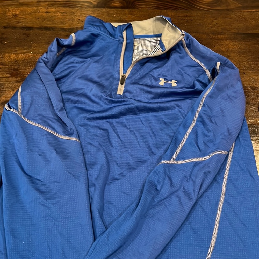 mens xL under armor quarter zip